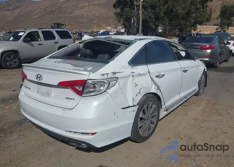 2015 Hyundai Sonata Sport z USA, uszkodzony, nr VIN 5NPE34AF4FH064691